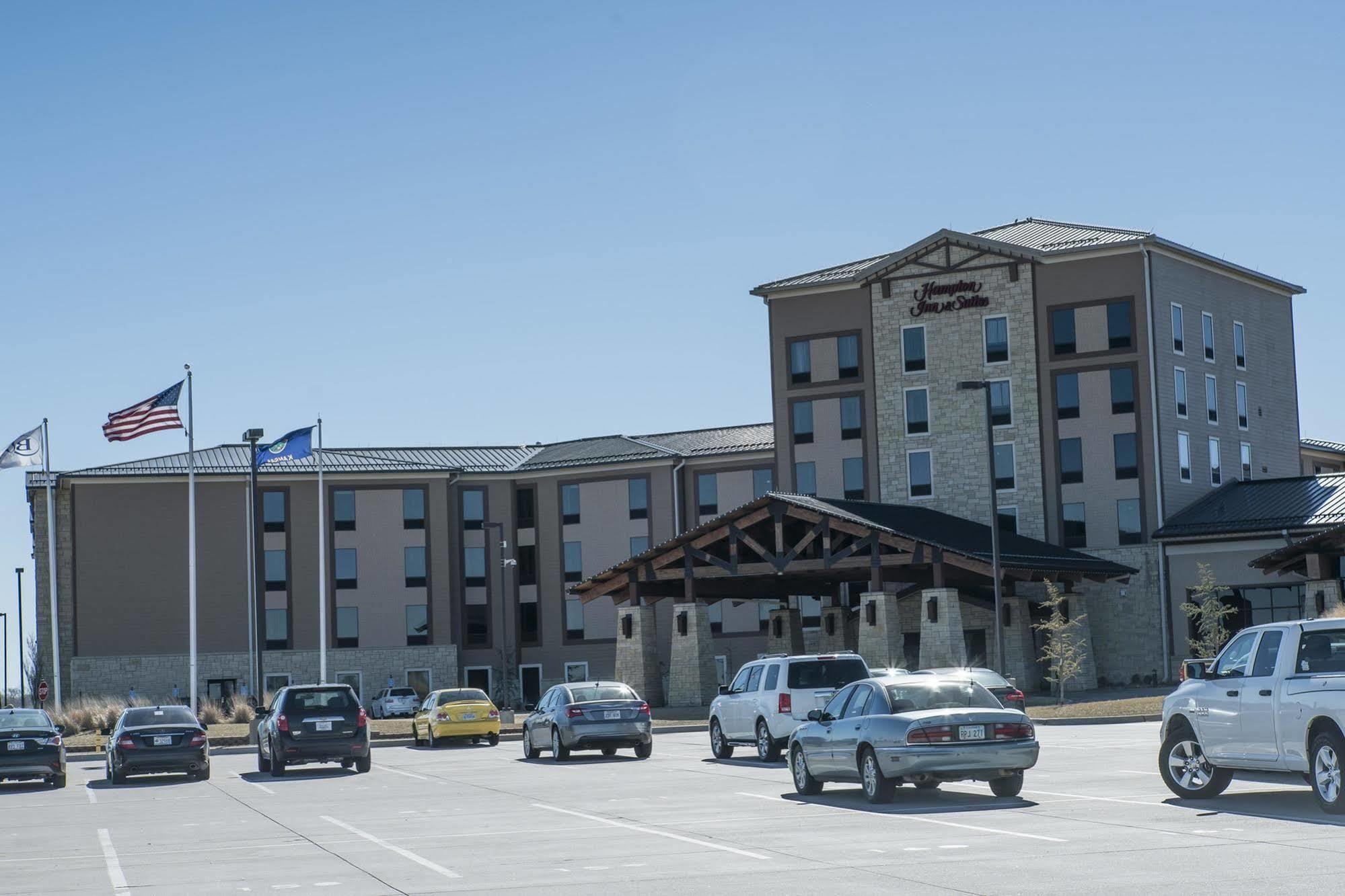Hampton Inn & Suites I-35/Mulvane Exterior foto